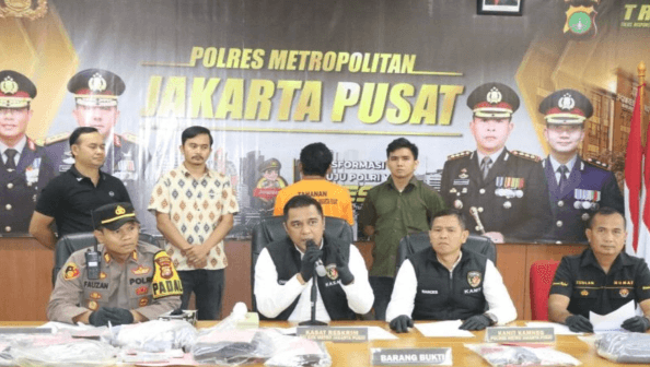 Polres Jakbar Tangkap Pencuri Brankas Berisi Emas-Dokumen Penting di Kemayoran