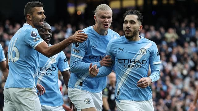 Manchester City Mencium Peluang Juara saat Arsenal Mulai Goyah, Pep Guardiola Tetap Tenang di Tengah Momentum